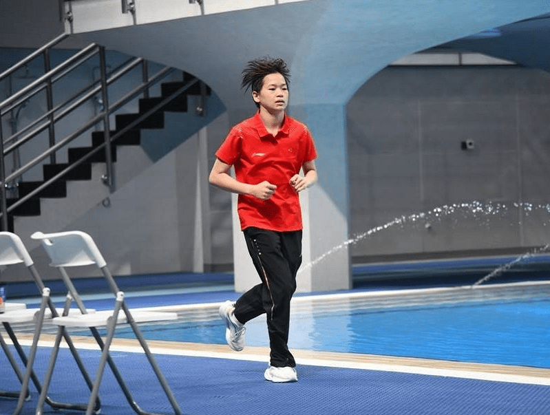 九游官网入口充值-莱万多夫斯基重返赛场，锐不可当首场状态出色，快船观众沸腾！-九游官网入口充值